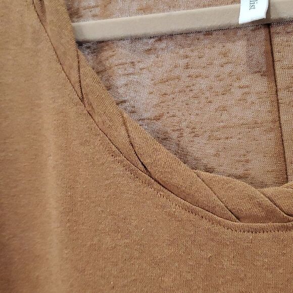 Wishlist Scoop Neck Loose Top Twisted Band Teeshirt, Size S/M - Picture 4 of 6